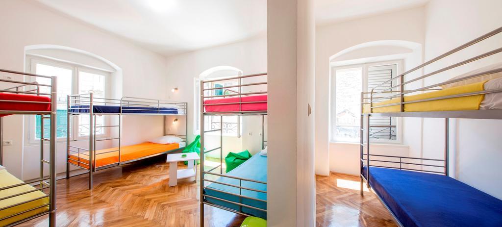 Downtown Hostel สปลิท ห้อง รูปภาพ